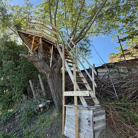 Casa Eviano Sibillini 캠프장 *